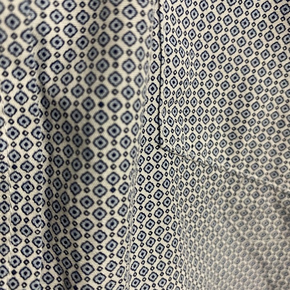 Men’s button down - Picture 4 of 4